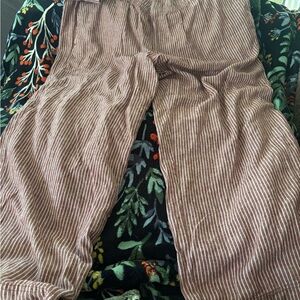 Old Navy Wide-Leg Striped Linen-Blend Pants in Mauve and White